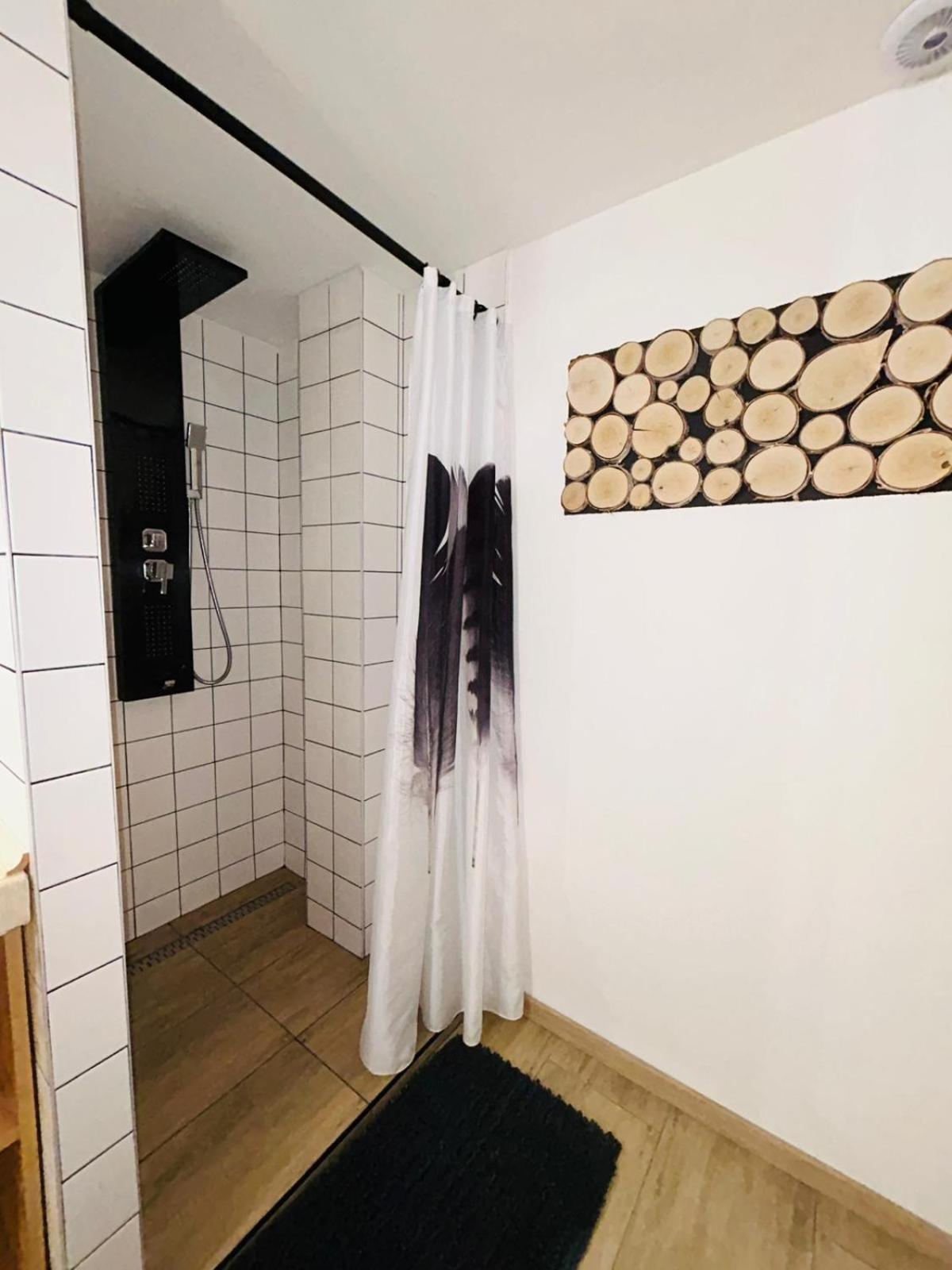 Apartman Kunst Корженов Экстерьер фото
